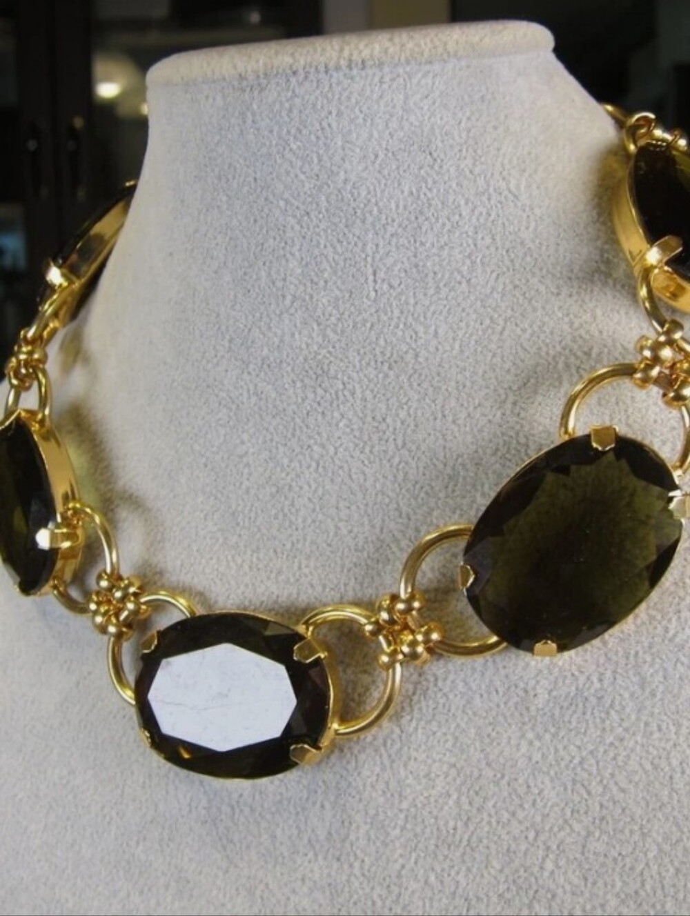 RJ Graziano Necklace with Chunky Faceted Olive Green Oval Stones STUNNING